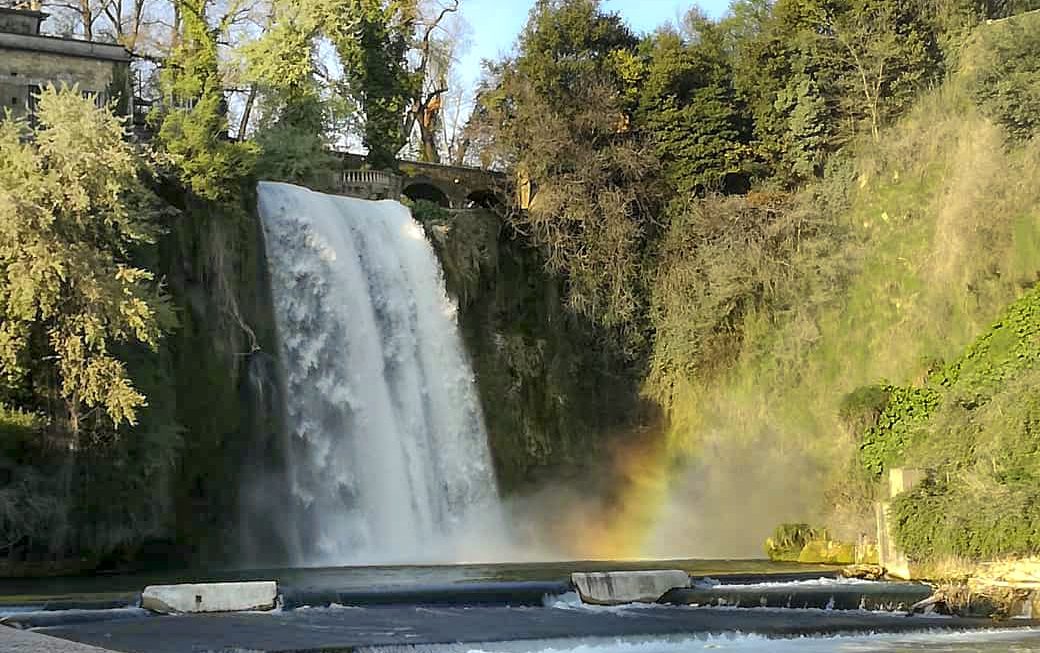 C’è un messaggio nascosto in ogni cascata. Dice, sii flessibile, cadendo non ti farai male! Mehmet Murat Ildan